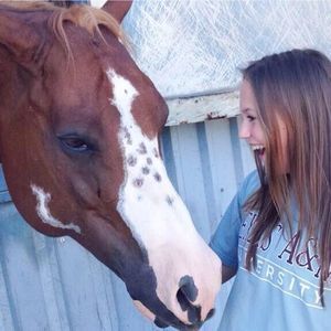 Meet your Posher, Taylor